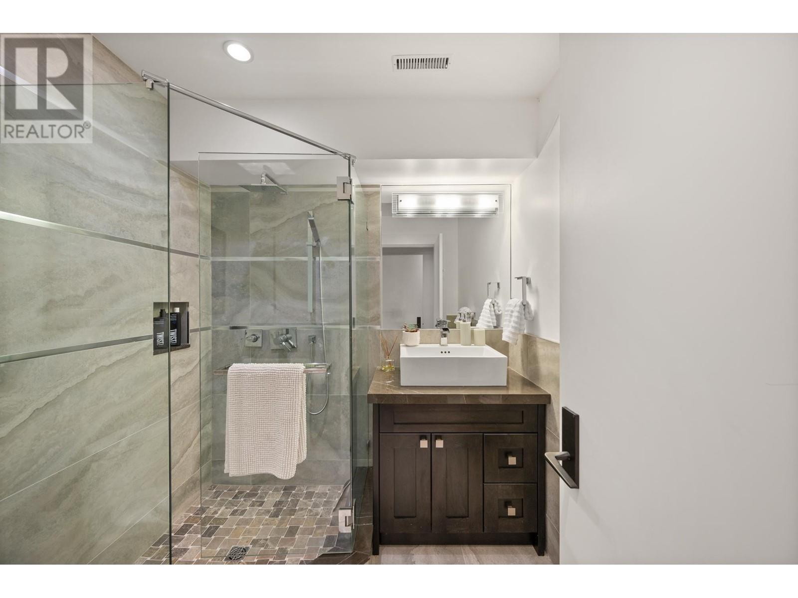 4005 Vine Street, Vancouver, British Columbia  V6L 3C1 - Photo 30 - R2984142