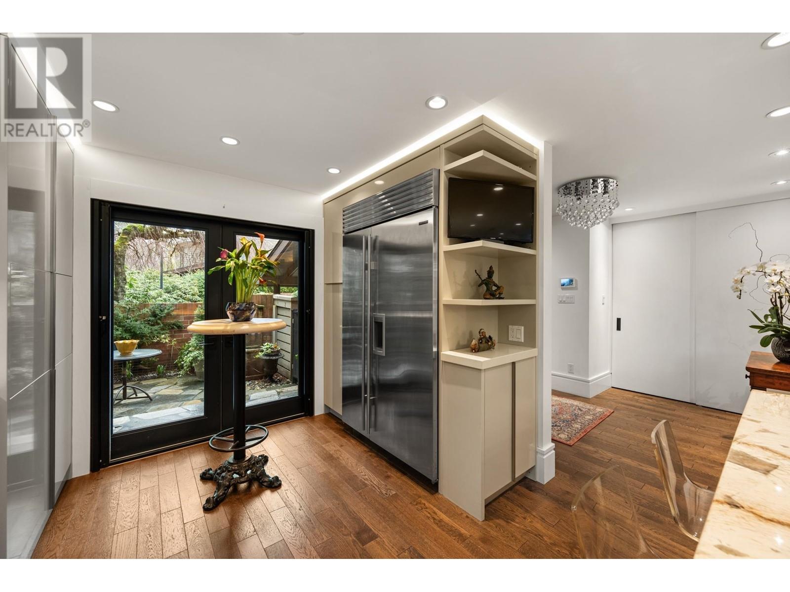 4005 Vine Street, Vancouver, British Columbia  V6L 3C1 - Photo 6 - R2984142