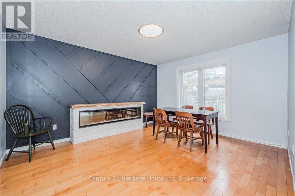 128 Milson Crescent, Guelph, Ontario  N1C 1G5 - Photo 11 - X12052338