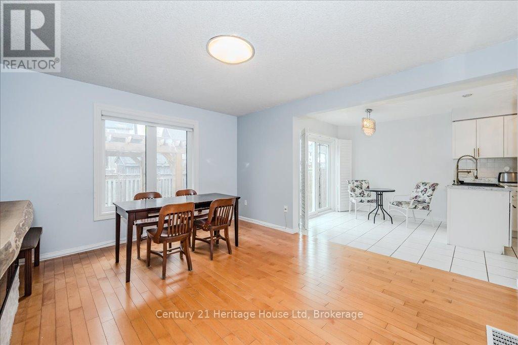 128 Milson Crescent, Guelph, Ontario  N1C 1G5 - Photo 12 - X12052338