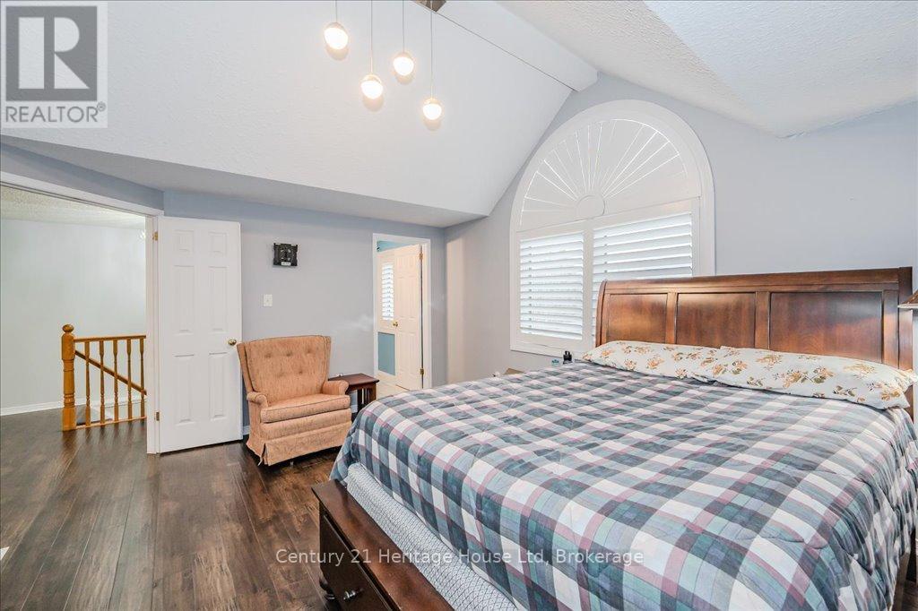 128 Milson Crescent, Guelph, Ontario  N1C 1G5 - Photo 22 - X12052338