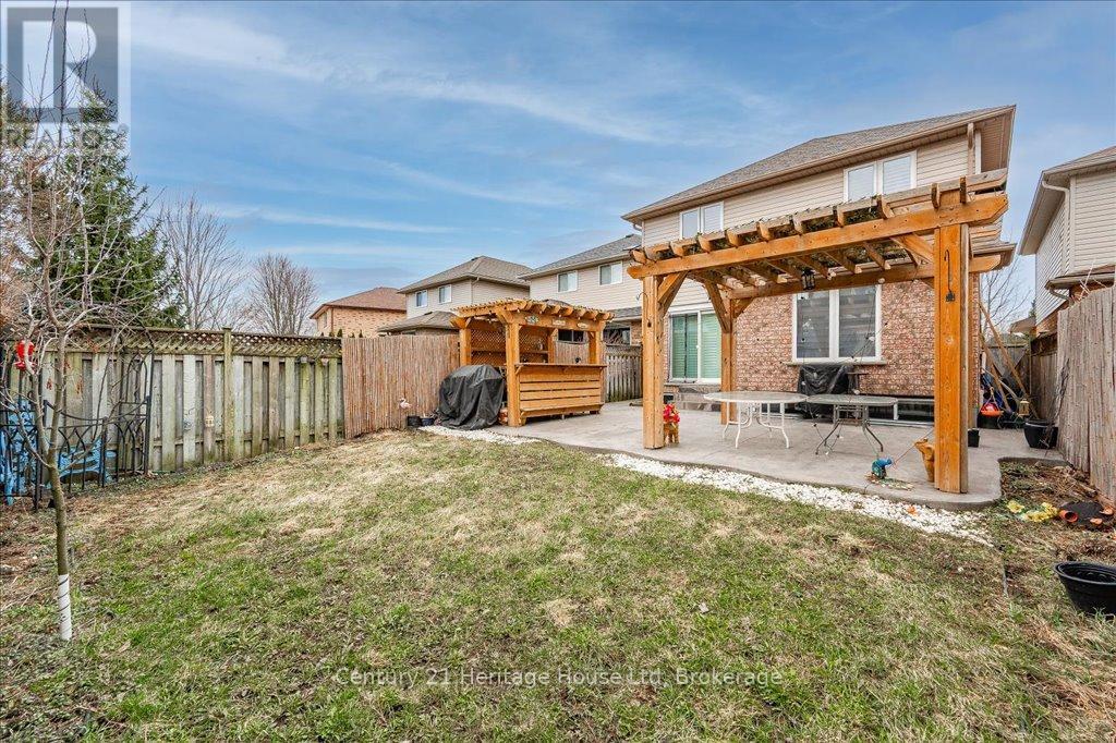 128 Milson Crescent, Guelph, Ontario  N1C 1G5 - Photo 38 - X12052338