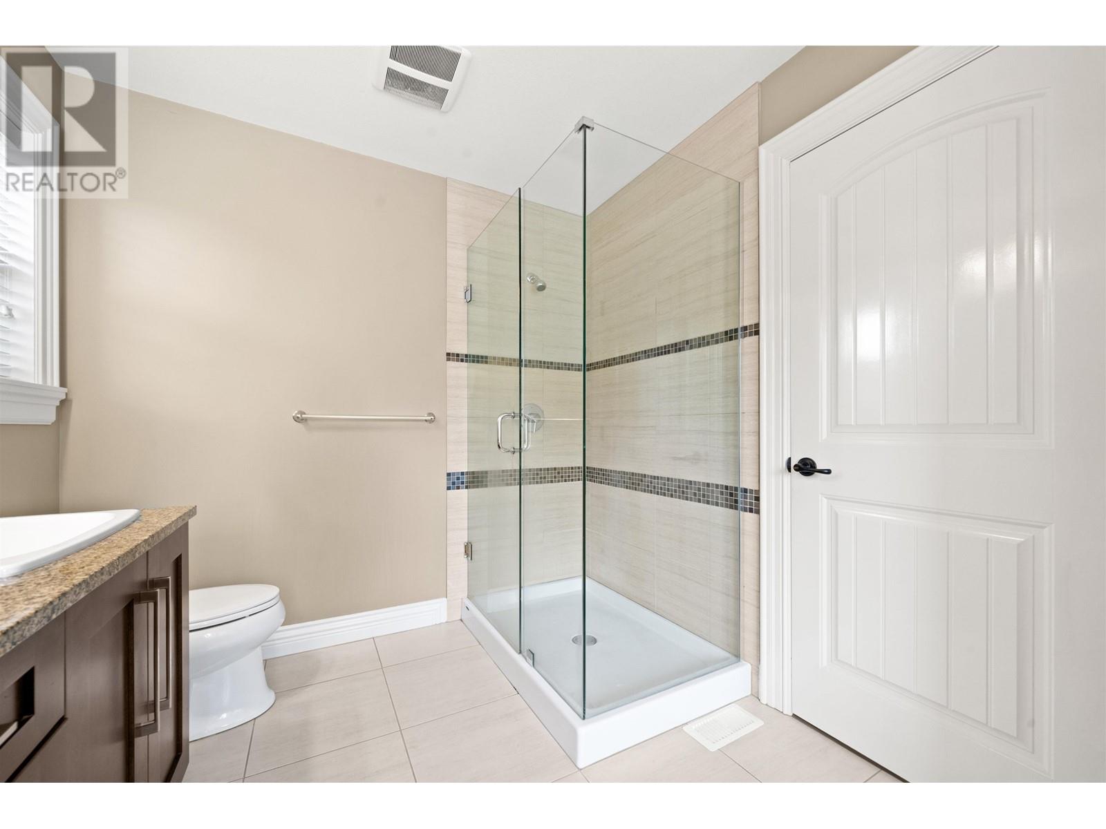 1215 Burkemont Place, Coquitlam, British Columbia  V3B 0C8 - Photo 19 - R2983803