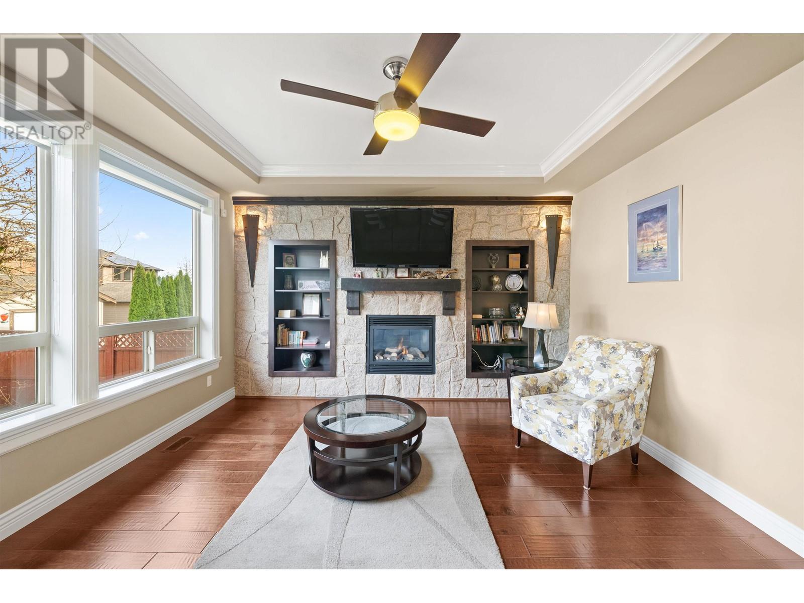 1215 Burkemont Place, Coquitlam, British Columbia  V3B 0C8 - Photo 8 - R2983803