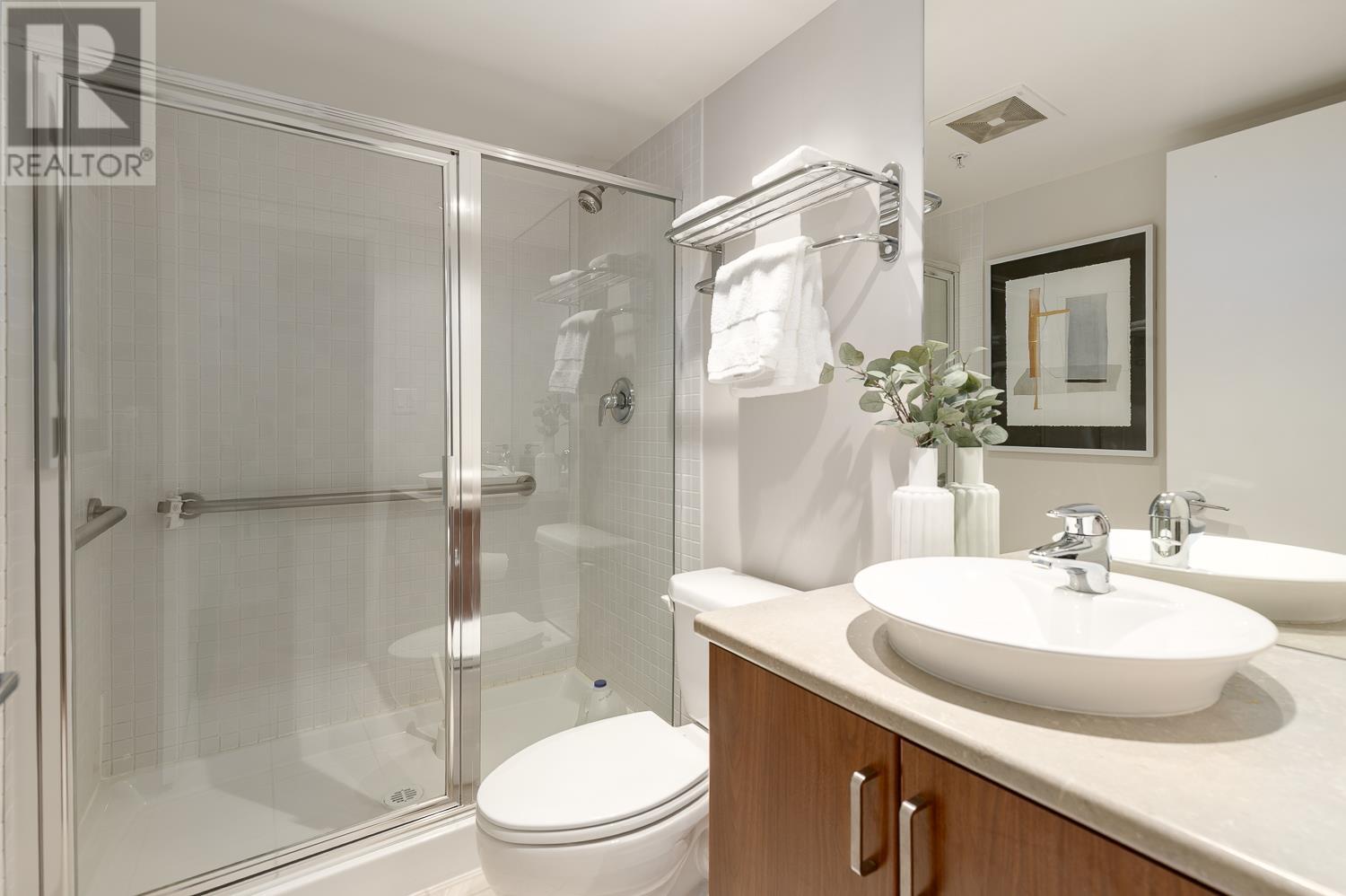 1406 155 W 1st Street, North Vancouver, British Columbia  V7M 3N8 - Photo 13 - R2984039