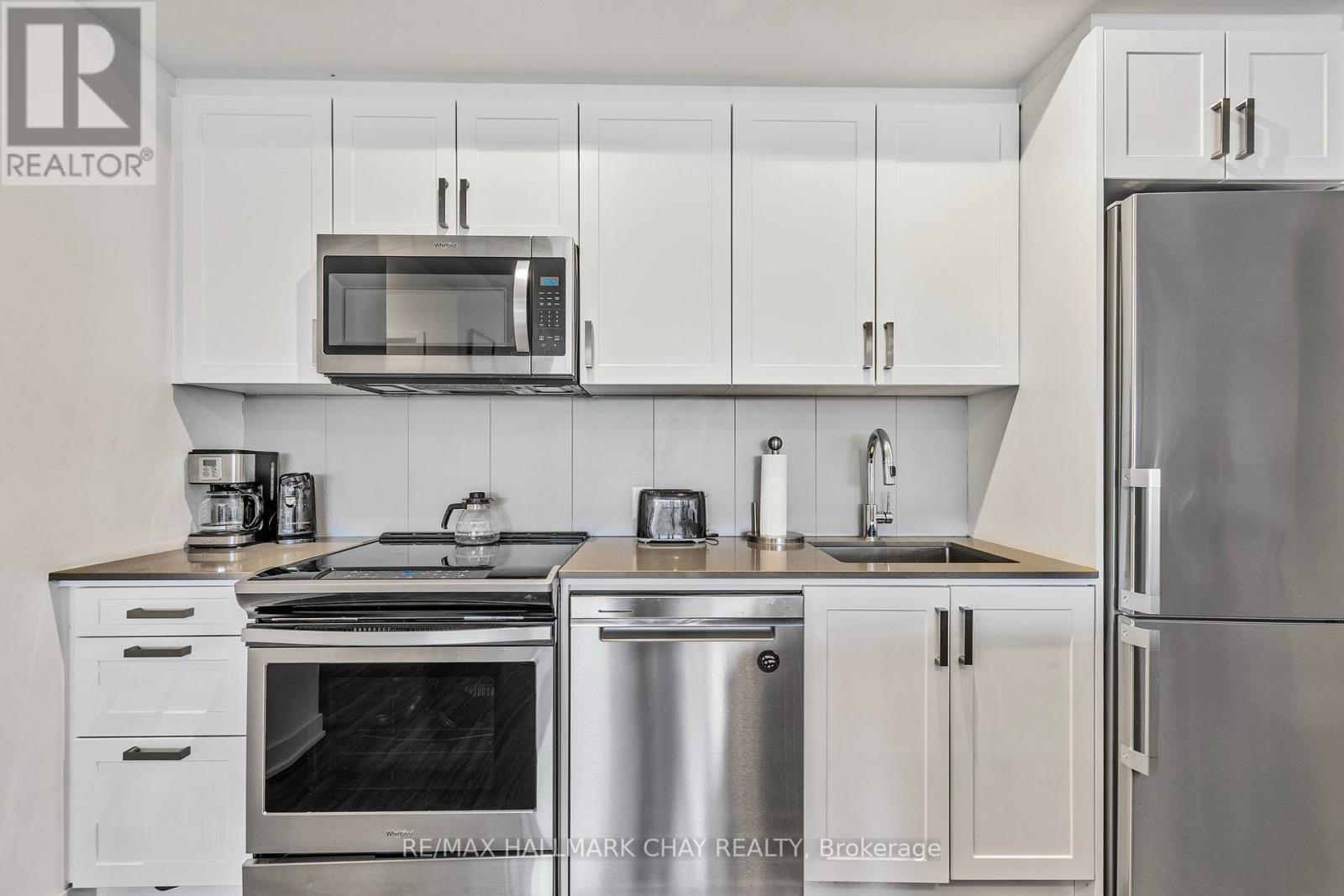 211 - 681 Yonge Street Sw, Barrie, Ontario  L4N 4E8 - Photo 12 - S12009892
