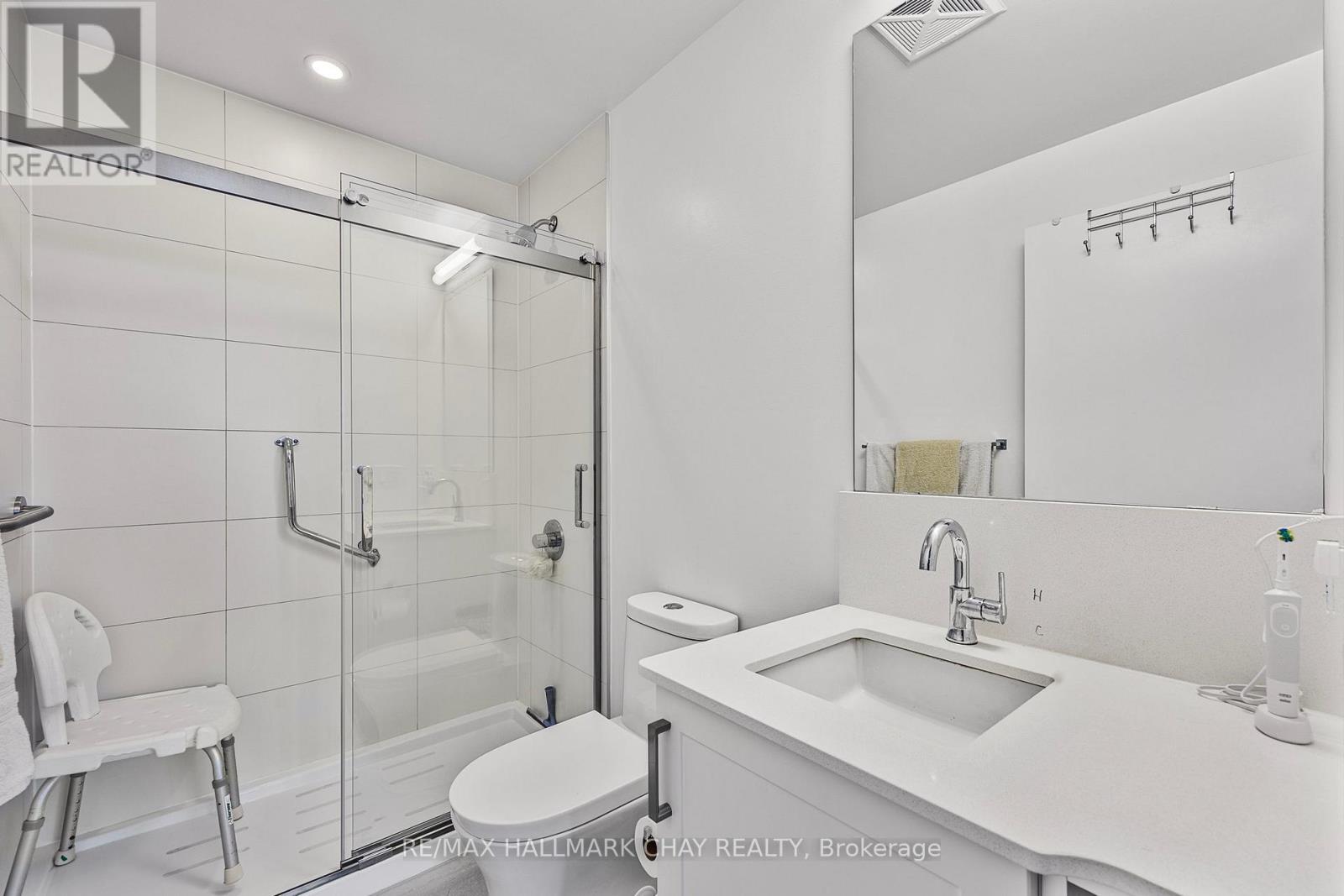 211 - 681 Yonge Street Sw, Barrie, Ontario  L4N 4E8 - Photo 16 - S12009892