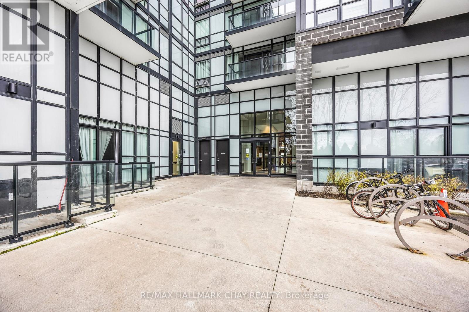 211 - 681 Yonge Street Sw, Barrie, Ontario  L4N 4E8 - Photo 3 - S12009892