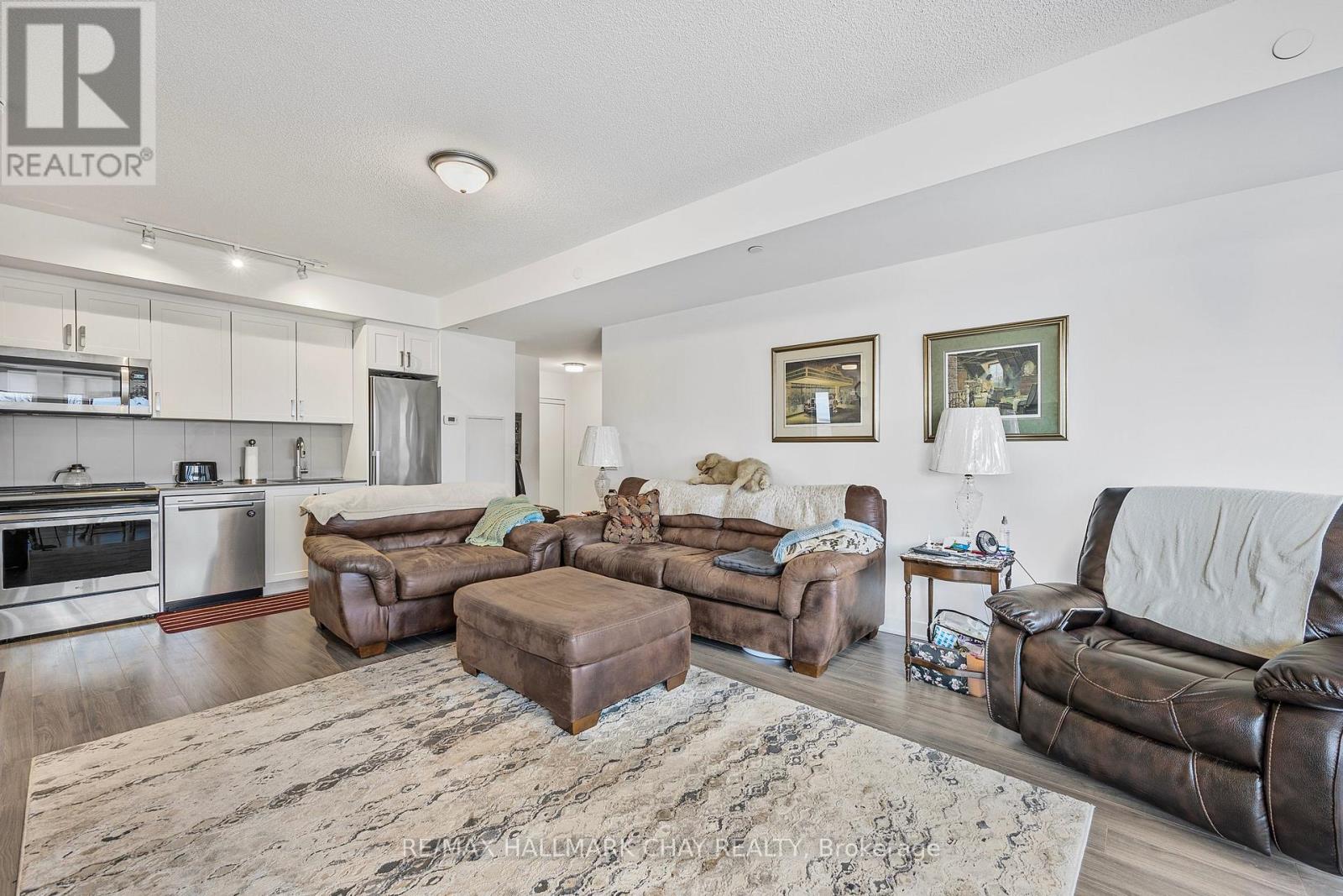 211 - 681 Yonge Street Sw, Barrie, Ontario  L4N 4E8 - Photo 8 - S12009892