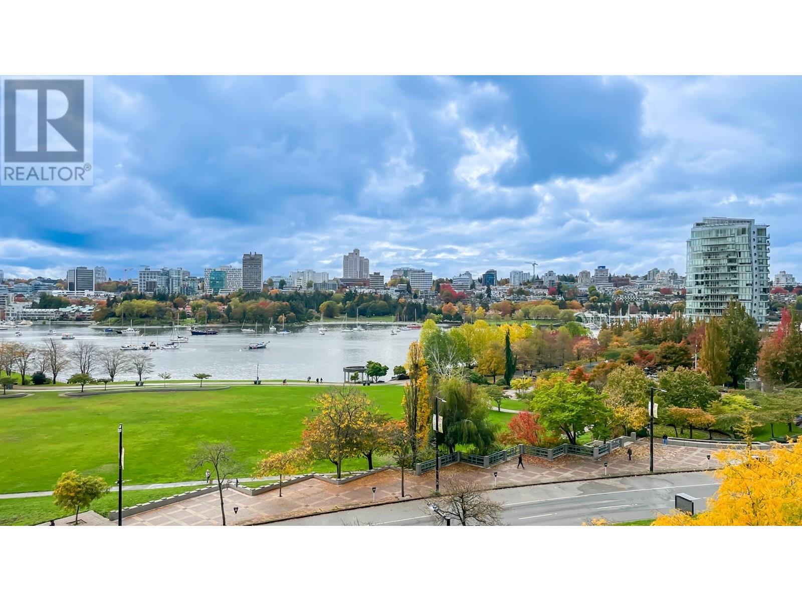 802 388 DRAKE STREET, Vancouver