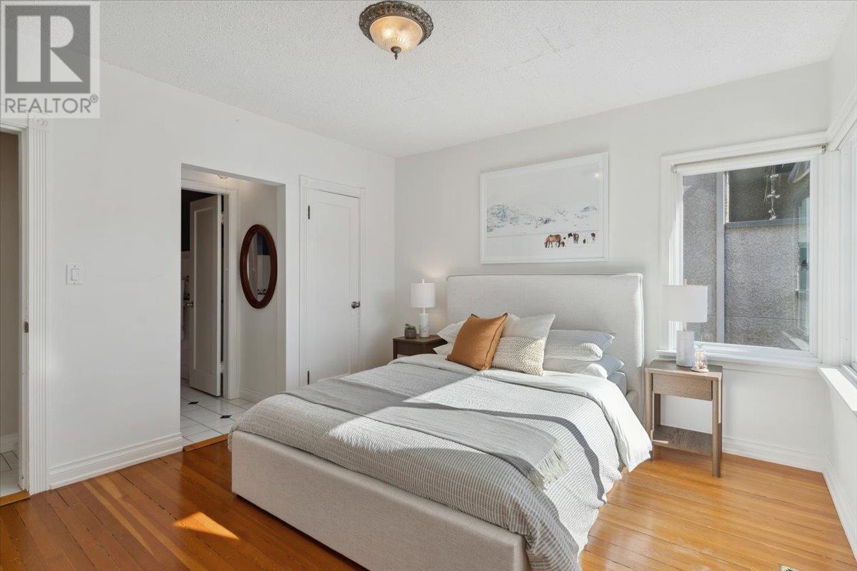 3913 Dundas Street, Burnaby, British Columbia  V5C 1A6 - Photo 22 - R2984155