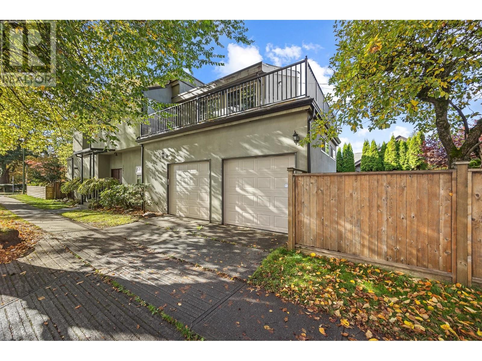 Listing Picture 34 of 38 : 5483 CARNARVON STREET, Vancouver / 溫哥華 - 魯藝地產 Yvonne Lu Group - MLS Medallion Club Member