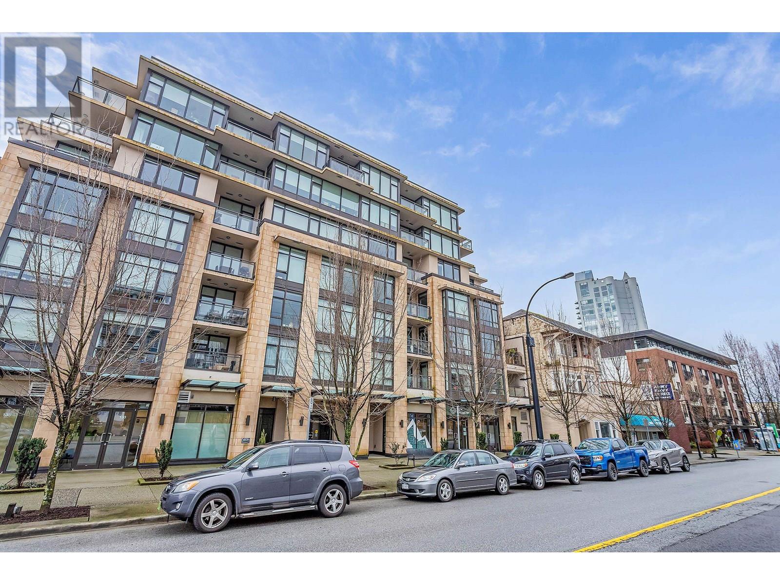 703 131 E 3RD STREET, north vancouver, British Columbia