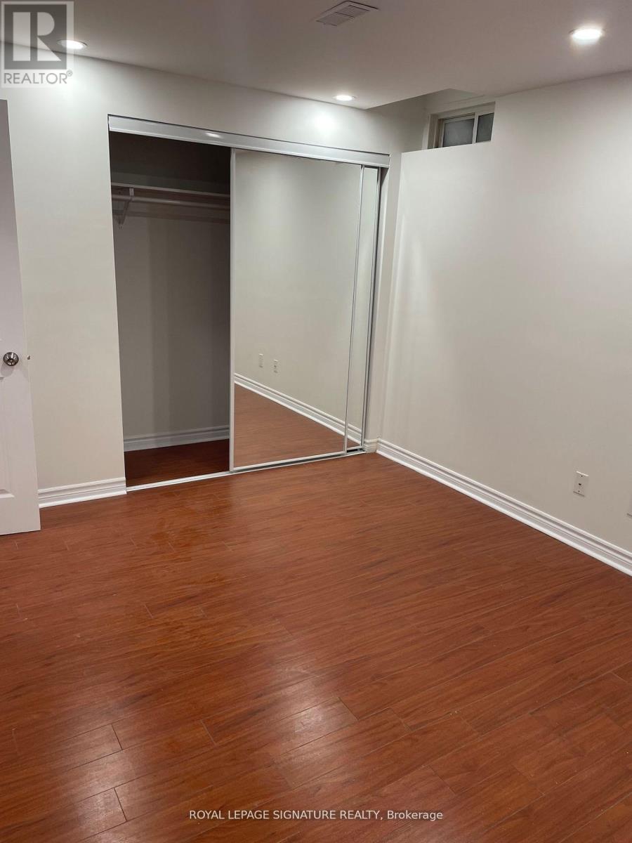 Lower - 3265 Carabella Way, Mississauga, Ontario  L5M 6T4 - Photo 10 - W12050764