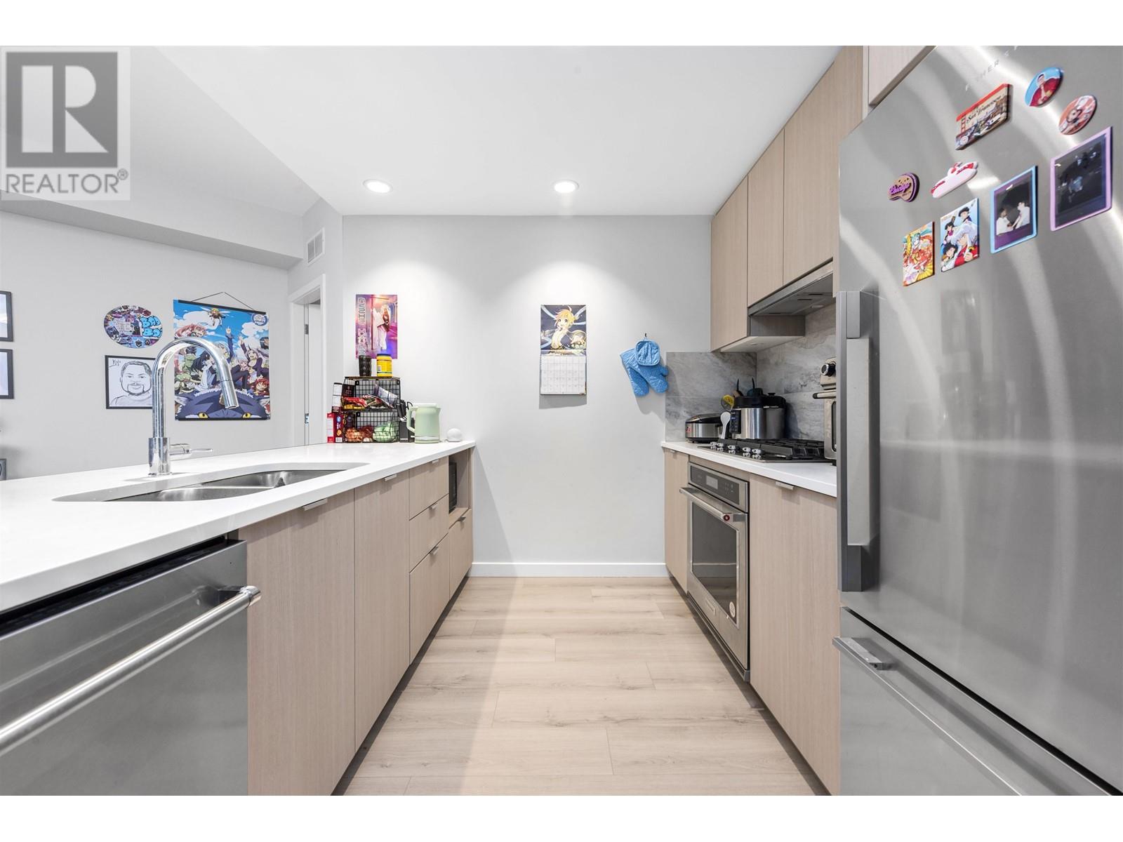 521 615 Cottonwood Avenue, Coquitlam, British Columbia  V3J 2S5 - Photo 2 - R2983975