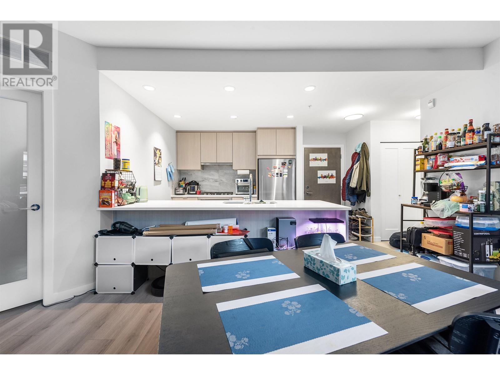 521 615 Cottonwood Avenue, Coquitlam, British Columbia  V3J 2S5 - Photo 5 - R2983975