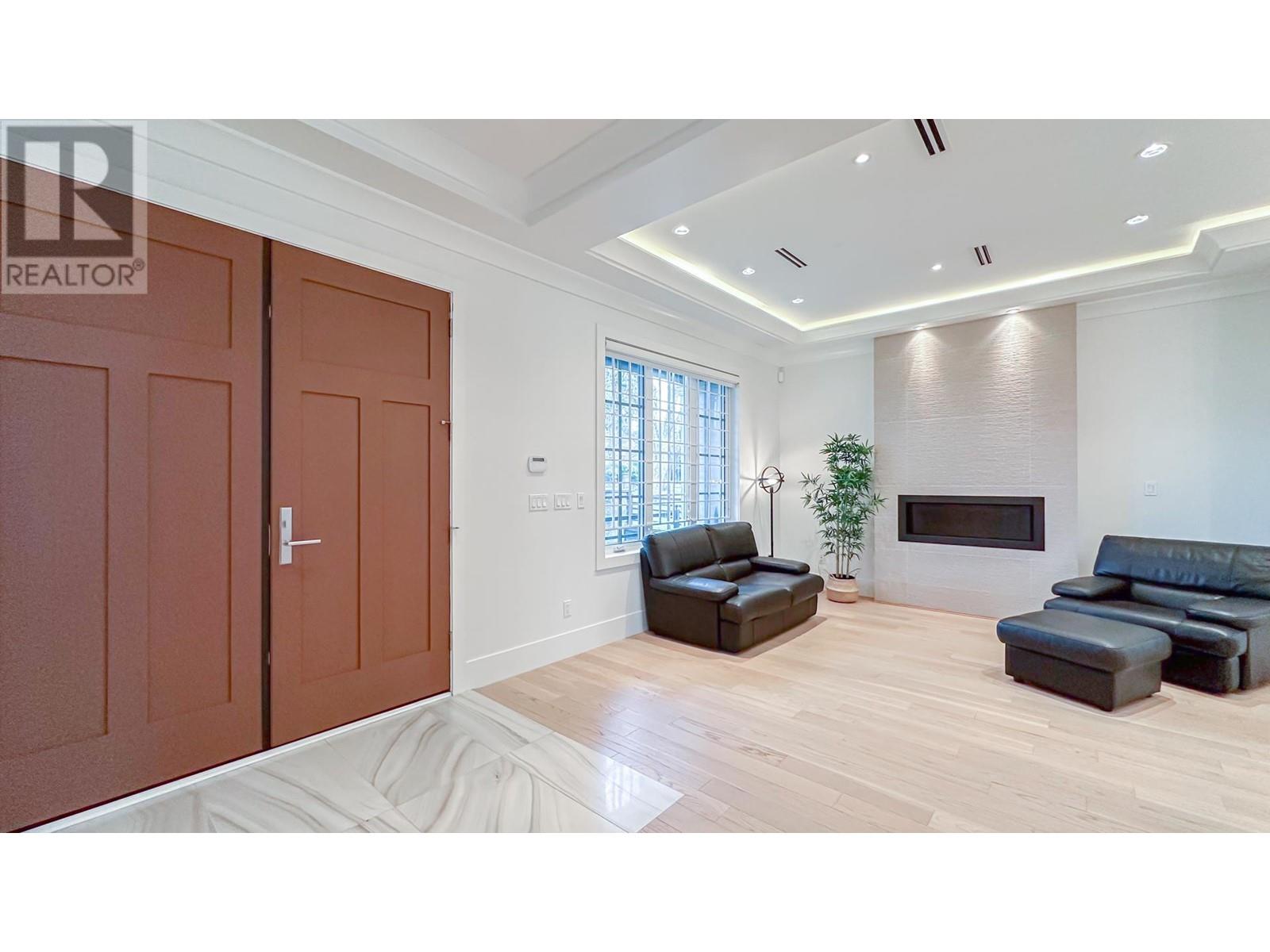 1316 W 59th Avenue, Vancouver, British Columbia  V6P 1Y5 - Photo 3 - R2959859