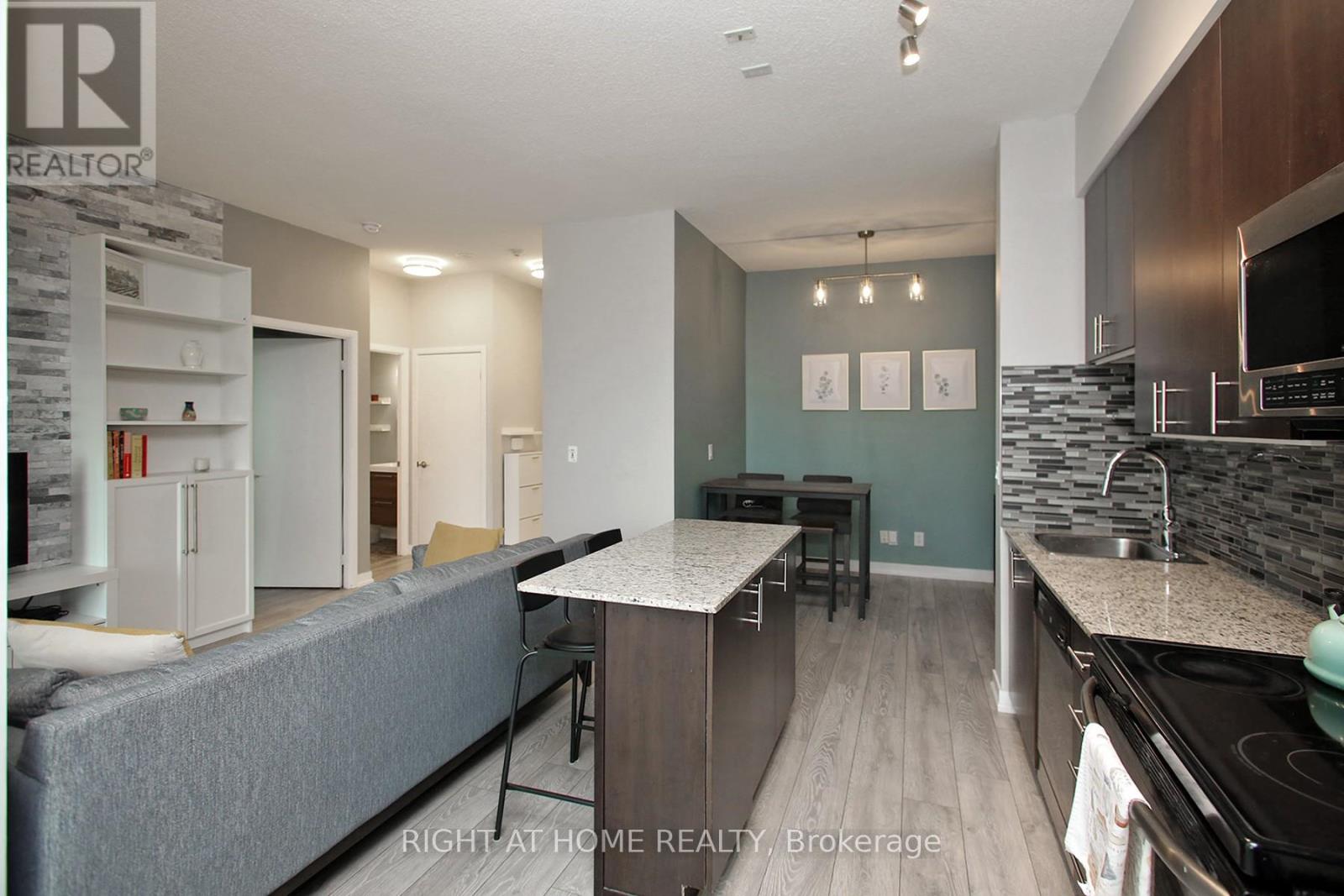 1002 - 155 Legion Road N, Toronto, Ontario  M8Y 0A7 - Photo 19 - W12052426