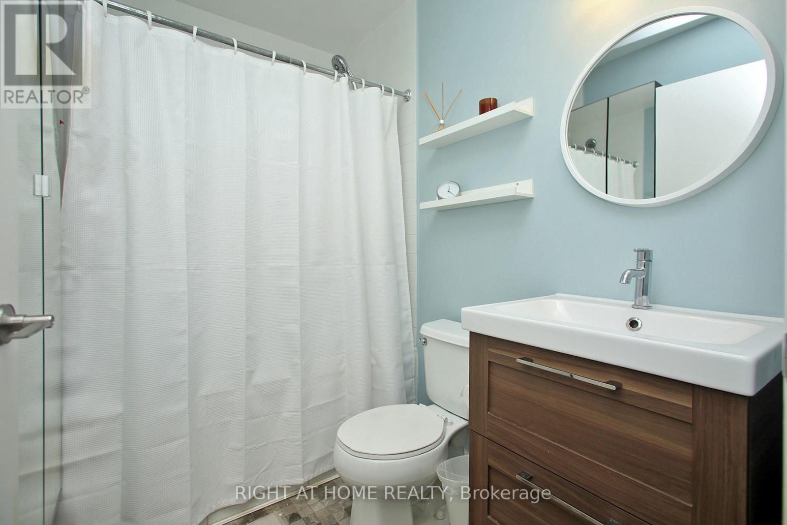 1002 - 155 Legion Road N, Toronto, Ontario  M8Y 0A7 - Photo 27 - W12052426