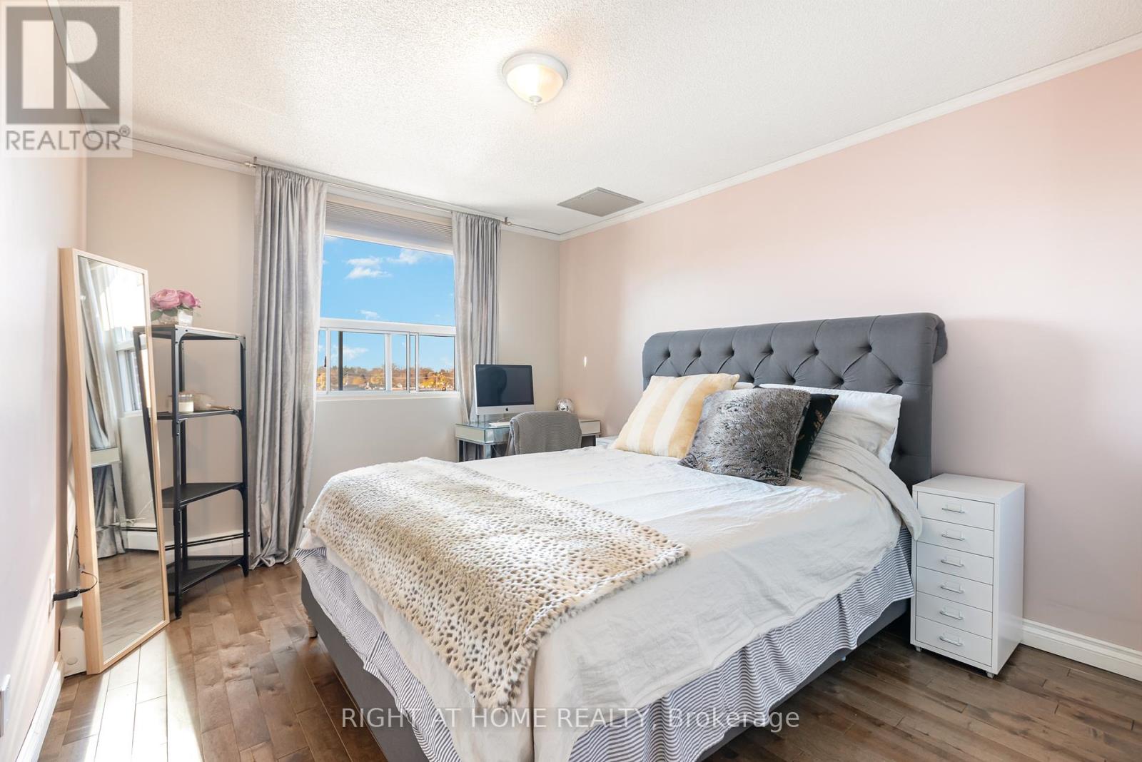 503 - 793 Colborne Street E, Brantford, Ontario  N3S 7J3 - Photo 10 - X12052449