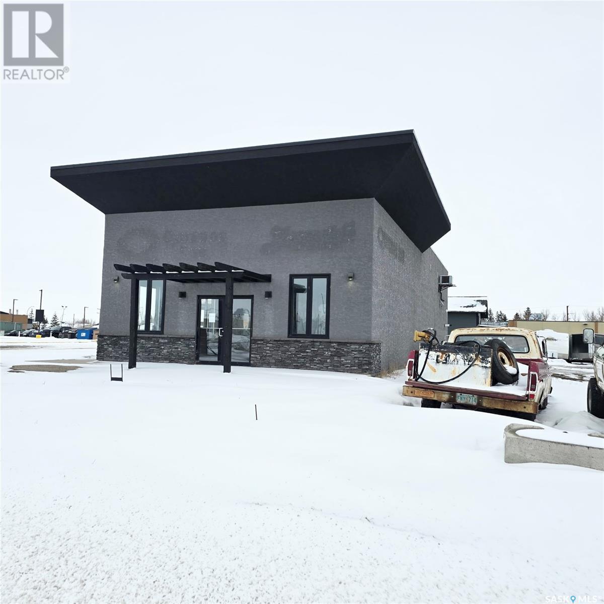 210 S Service Road, Melville, Saskatchewan  S0A 2P0 - Photo 3 - SK000120