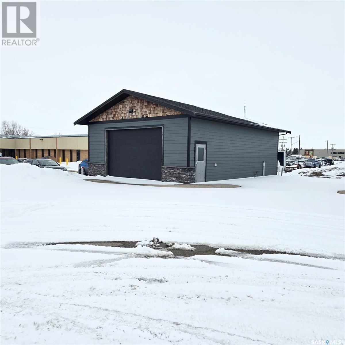 210 S Service Road, Melville, Saskatchewan  S0A 2P0 - Photo 4 - SK000120