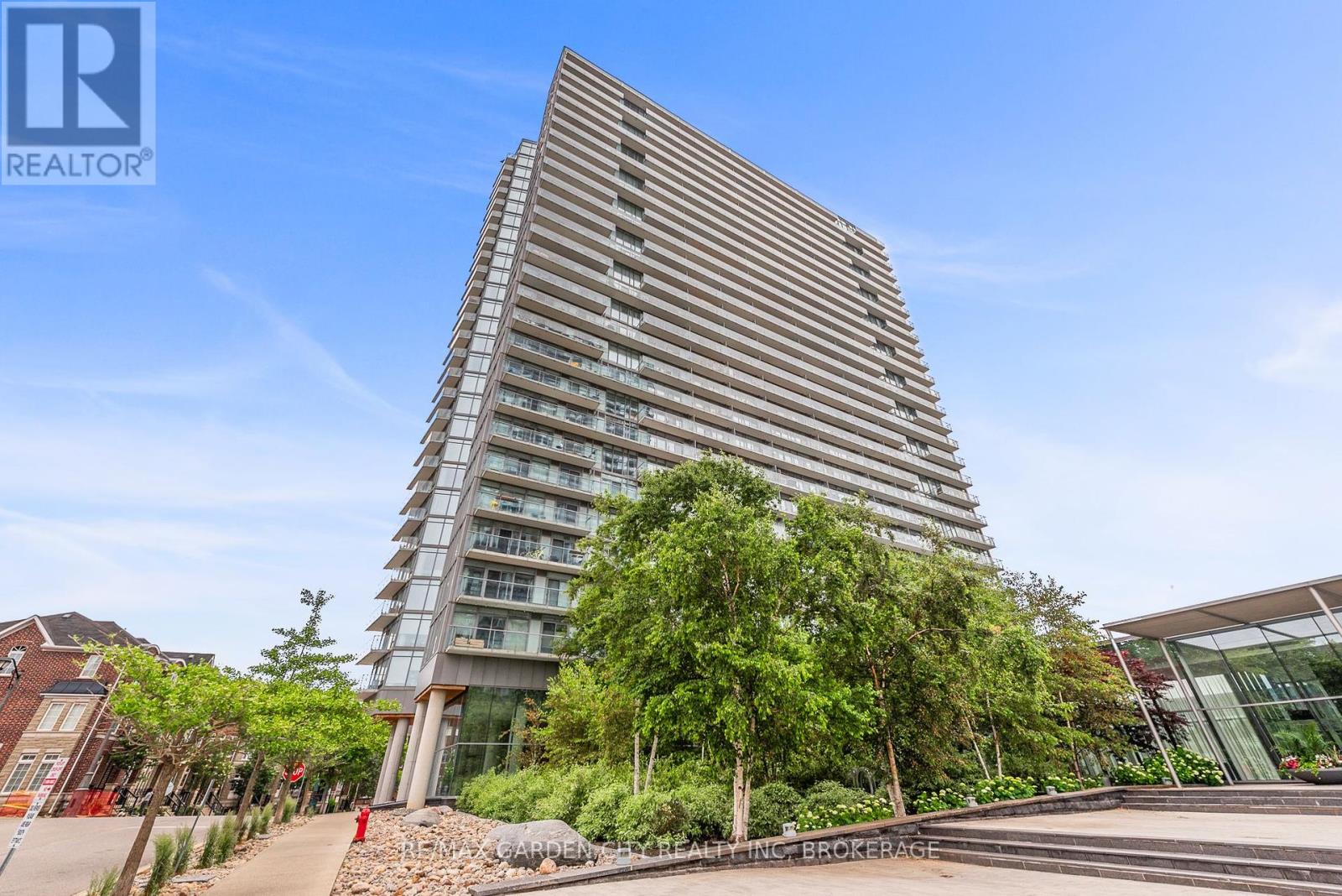 405 - 103 THE QUEENSWAY WAY, Toronto, Ontario