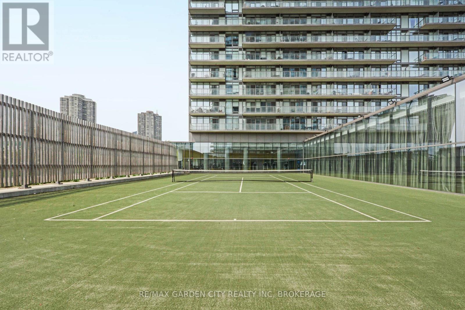 405 - 103 The Queensway Way, Toronto (High Park-Swansea), Ontario  M6S 5B3 - Photo 4 - W12052489
