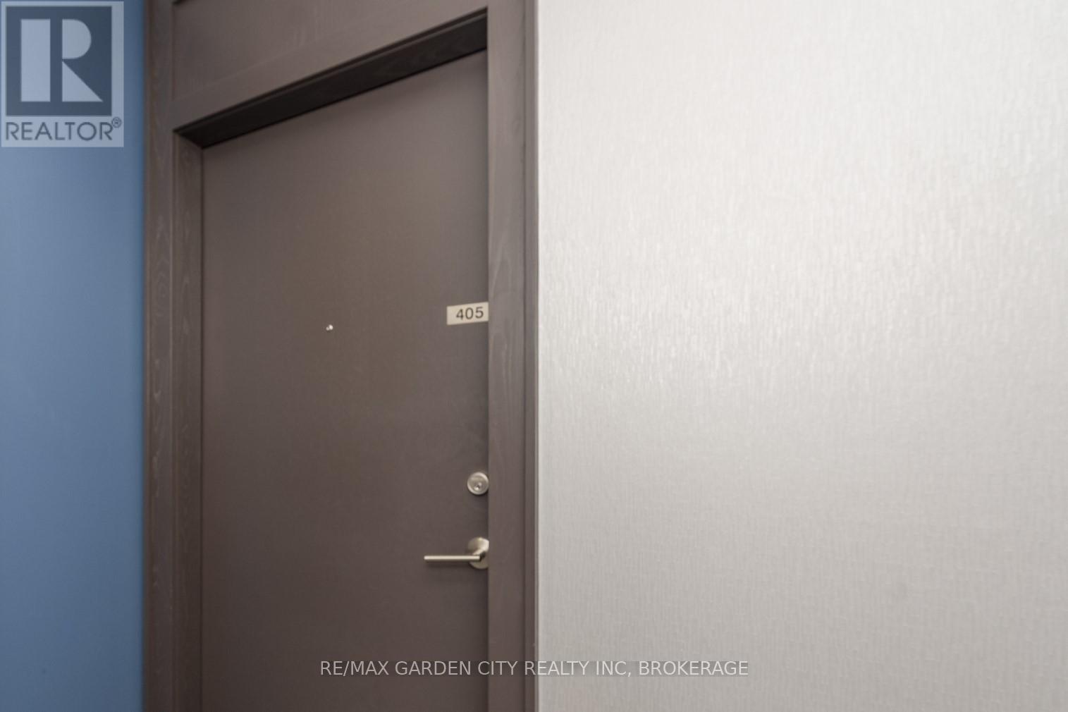 405 - 103 The Queensway Way, Toronto (High Park-Swansea), Ontario  M6S 5B3 - Photo 8 - W12052489