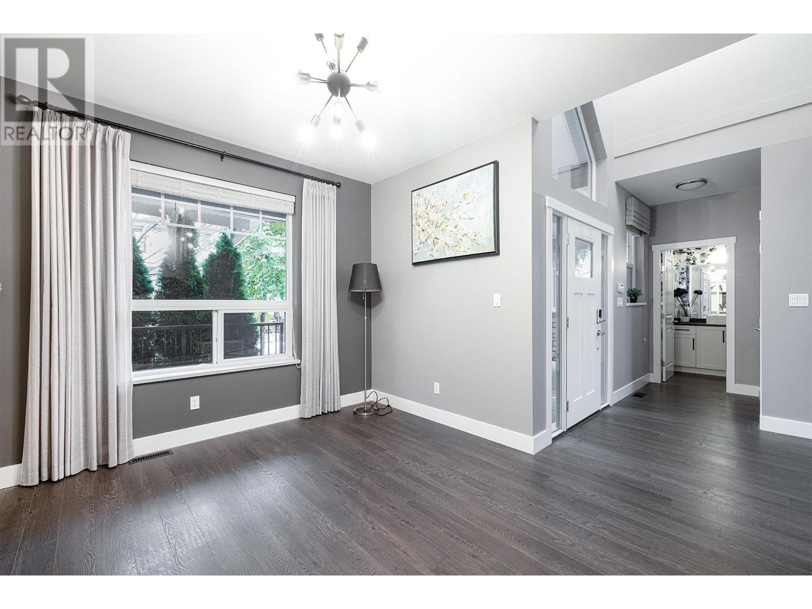 Property at 1432 ARGYLE STREET image 3