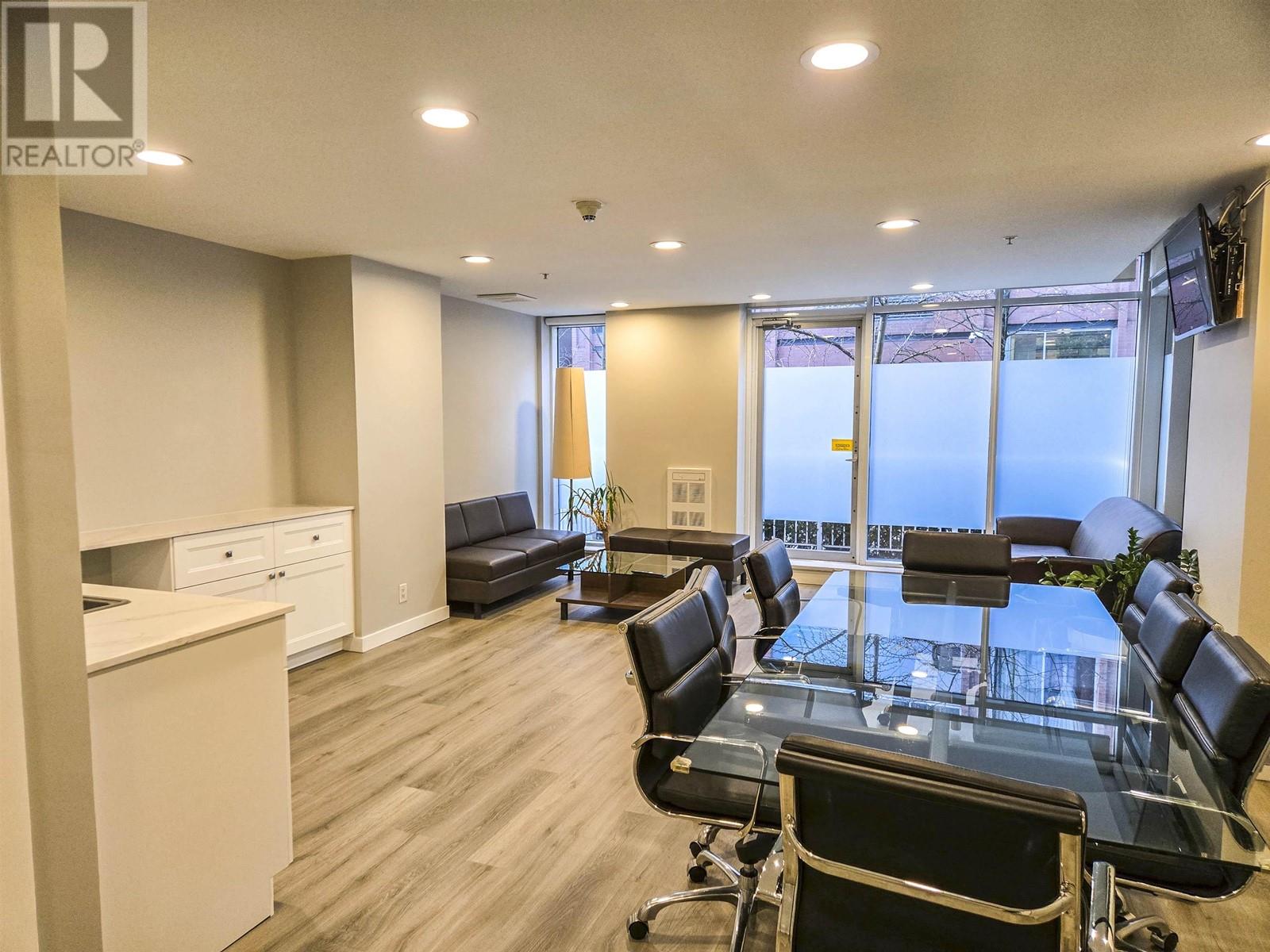 Listing Picture 16 of 24 : 706 550 TAYLOR STREET, Vancouver / 溫哥華 - 魯藝地產 Yvonne Lu Group - MLS Medallion Club Member