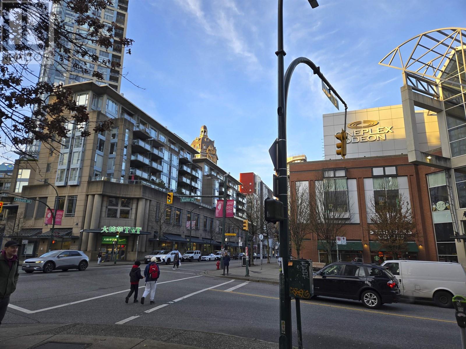 Listing Picture 22 of 24 : 706 550 TAYLOR STREET, Vancouver / 溫哥華 - 魯藝地產 Yvonne Lu Group - MLS Medallion Club Member