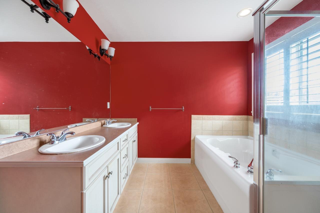 16466 108th Avenue, Surrey, British Columbia  V4N 1M3 - Photo 13 - R2983480