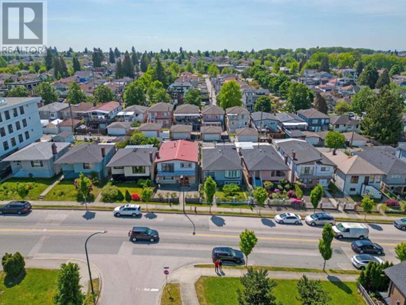 2396 E 33rd Avenue, Vancouver, British Columbia  V5R 2S3 - Photo 3 - R2778239