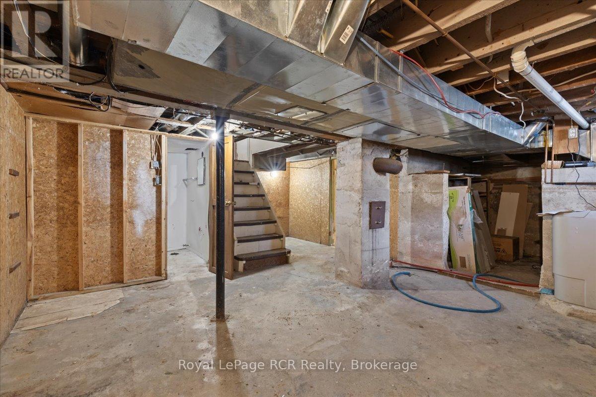 315 Mcnab Street, Brockton, Ontario  N0G 2V0 - Photo 21 - X12052573