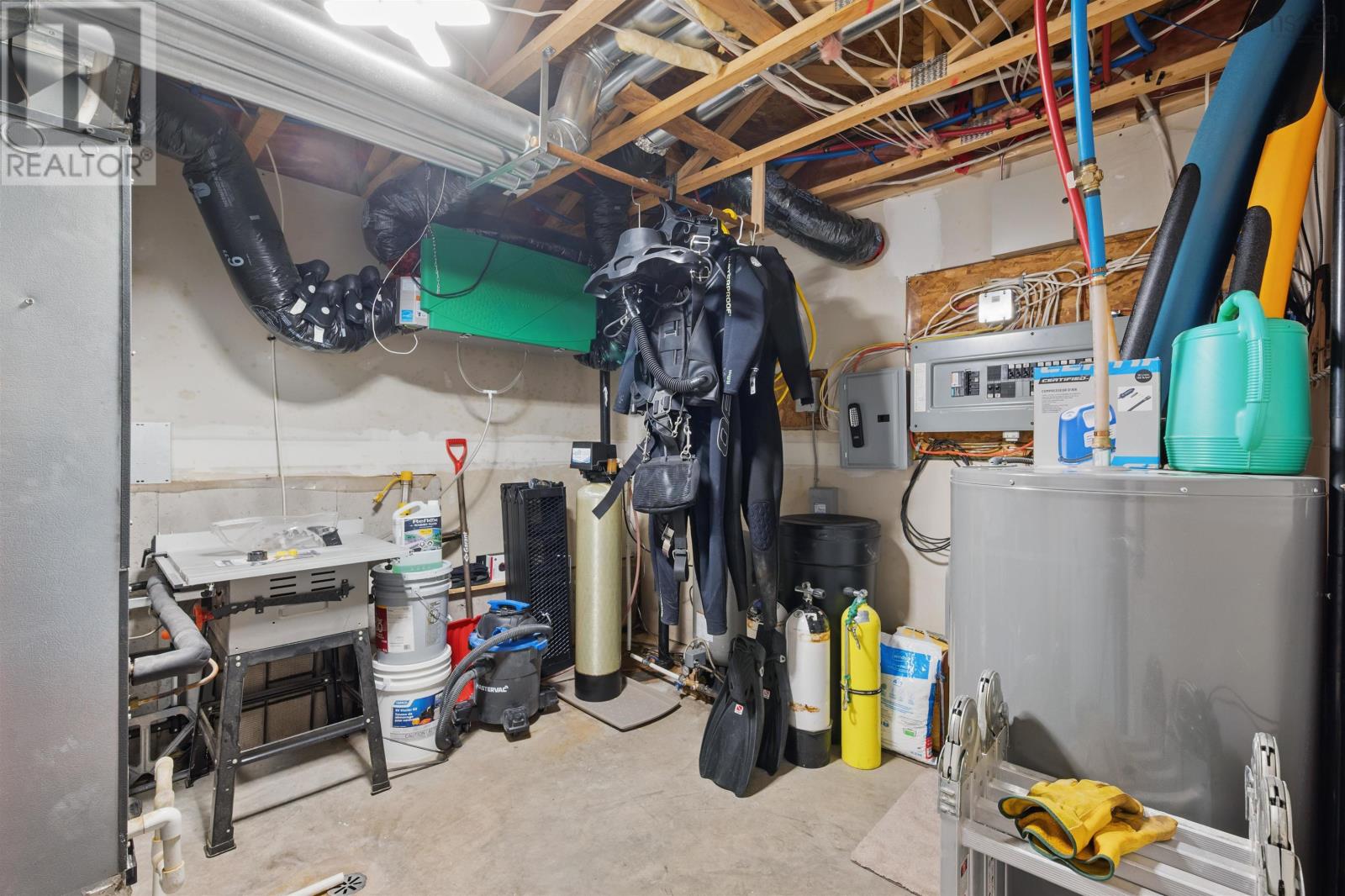 297 Leslie Road, East Lawrencetown, Nova Scotia  B2Z 1T4 - Photo 39 - 202506326