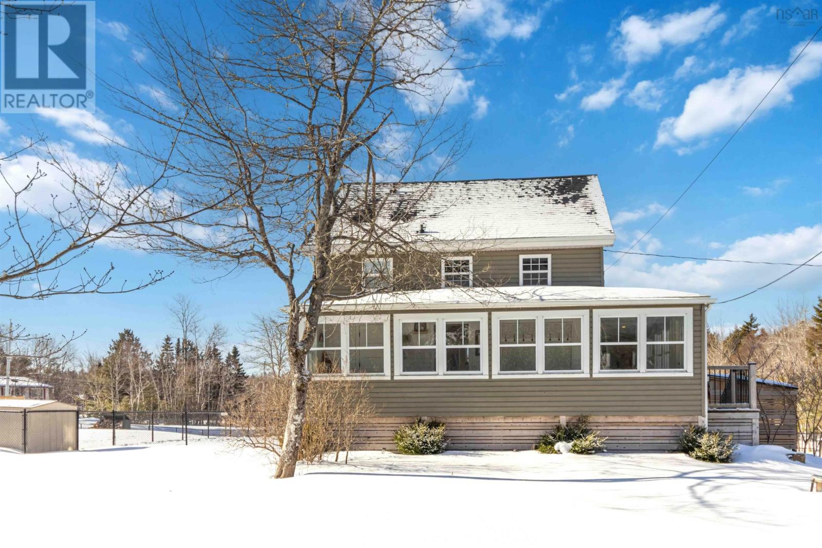 2696 Sackville Drive, Upper Sackville, Nova Scotia  B4E 3C3 - Photo 2 - 202506327