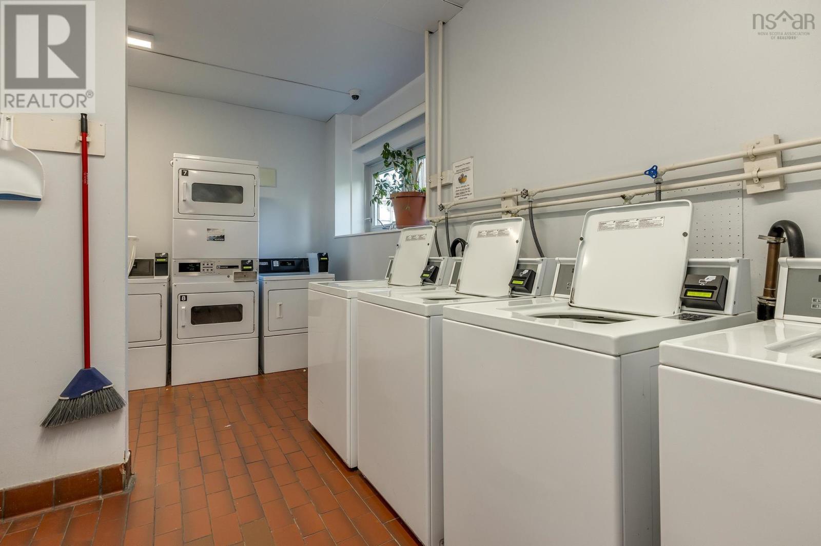 1209 5572 North Ridge Road, Halifax, Nova Scotia  B3K 5K2 - Photo 28 - 202506329