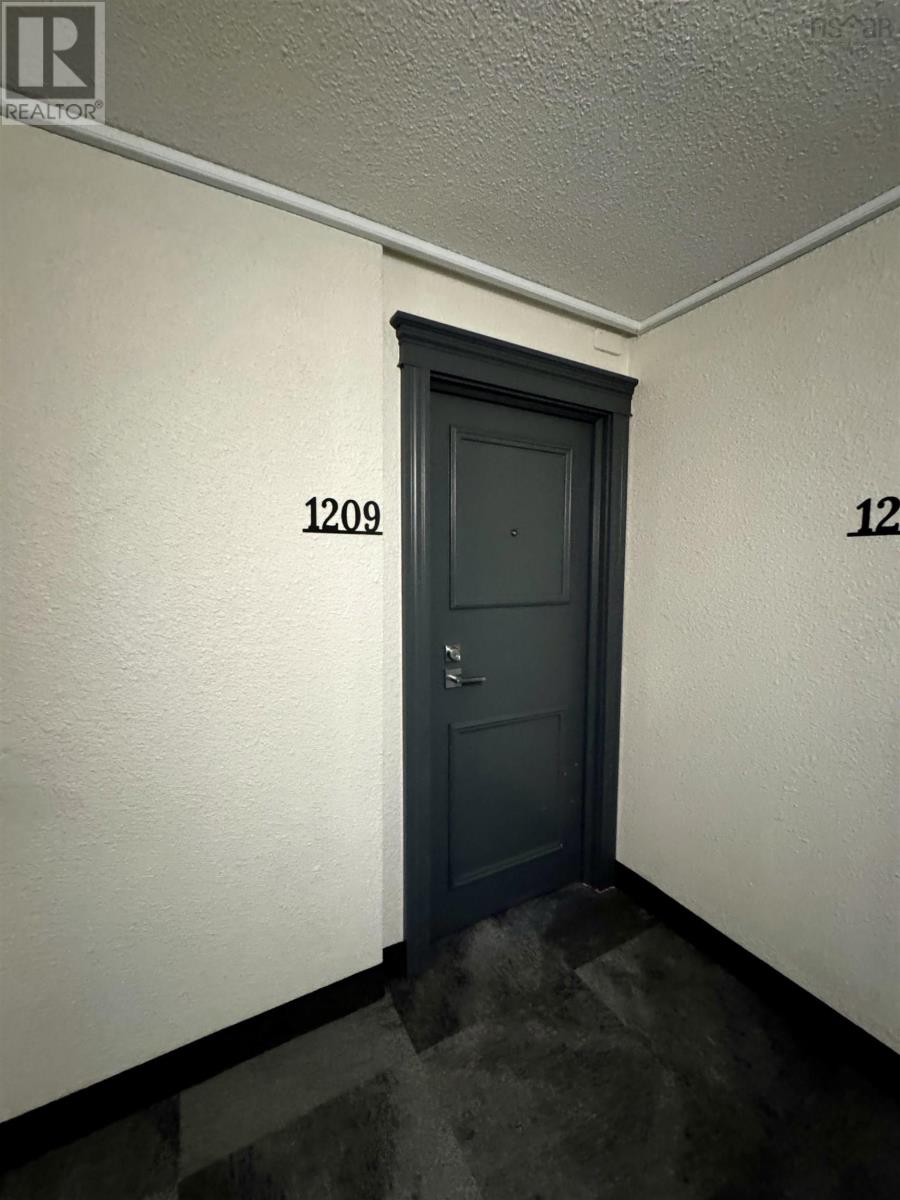 1209 5572 North Ridge Road, Halifax, Nova Scotia  B3K 5K2 - Photo 3 - 202506329