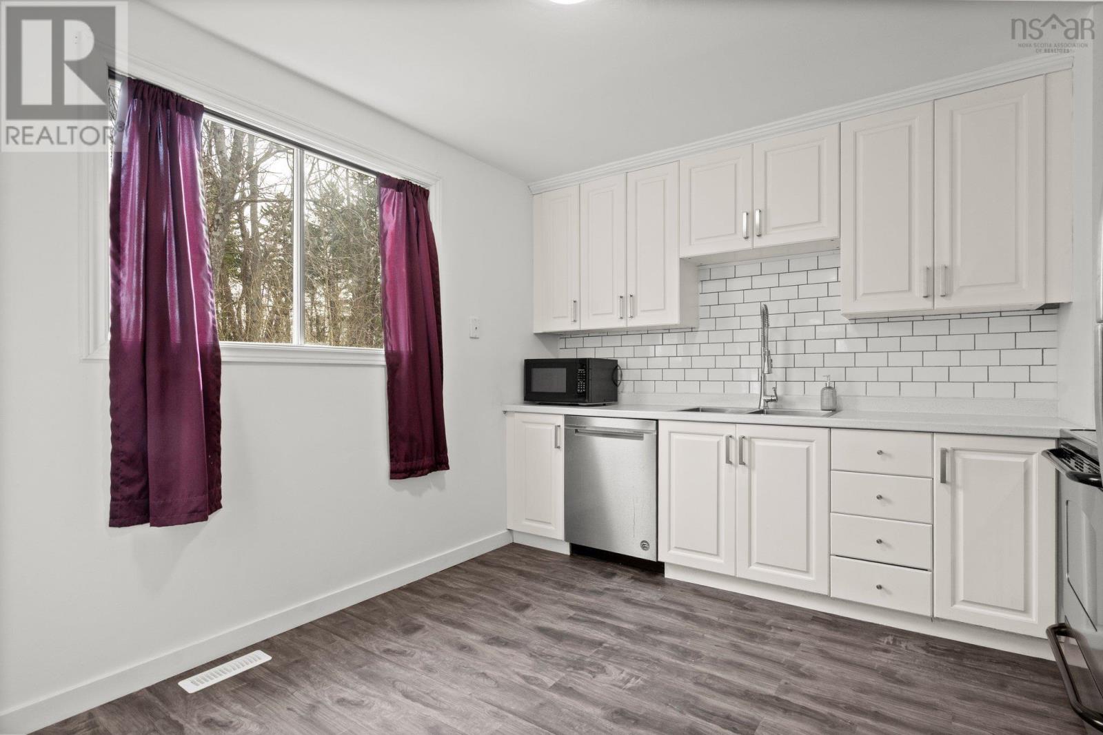 91 Rankin Drive, Lower Sackville, Nova Scotia  B4C 3A7 - Photo 8 - 202506330