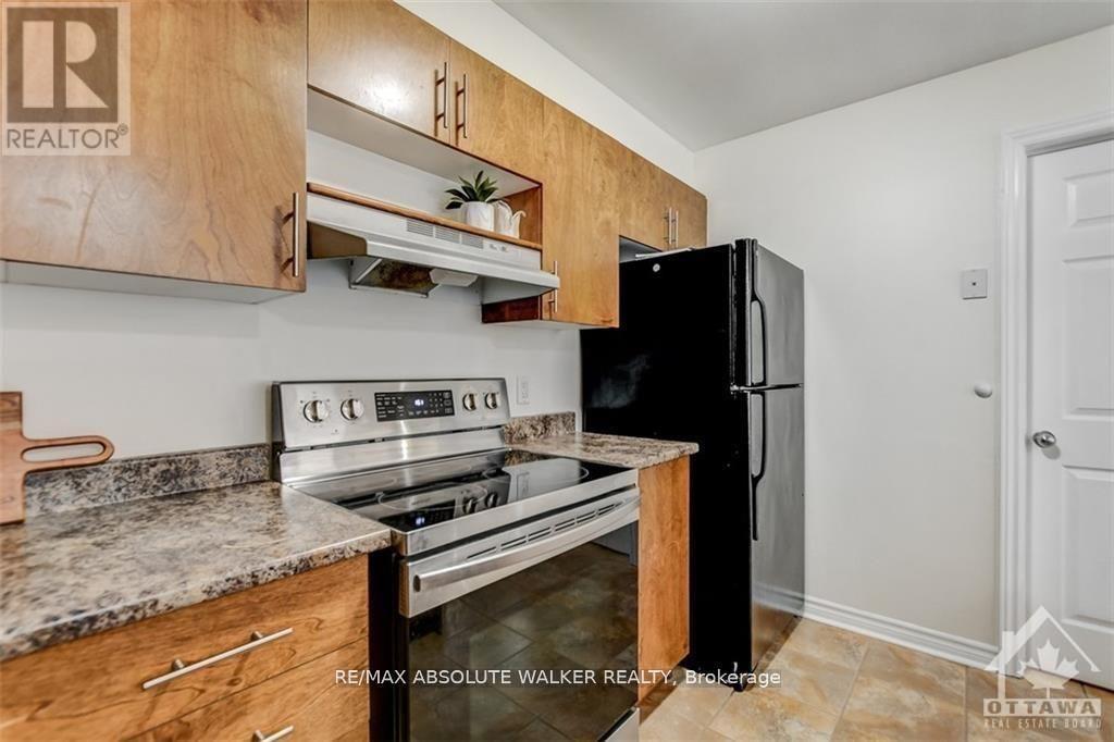 58 - 1250 Mcwatters Road, Ottawa, Ontario  K2C 3P5 - Photo 4 - X12052579