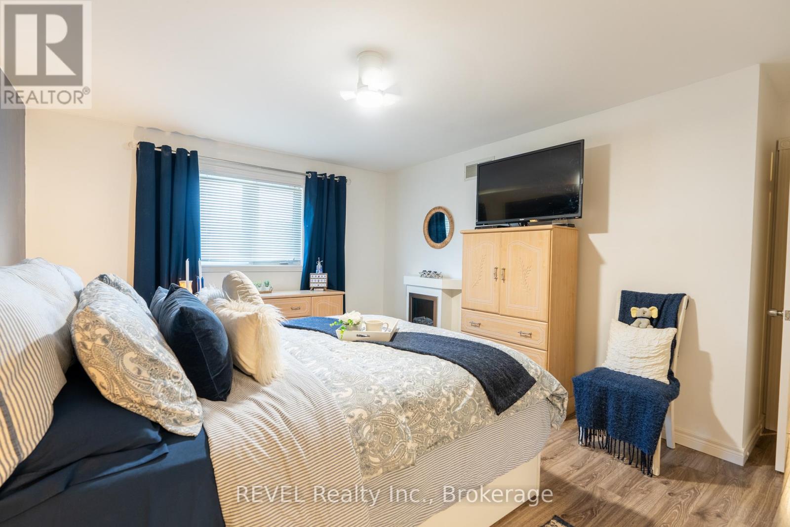 8 Virginia Street, Welland, Ontario  L3C 7A5 - Photo 22 - X12052542