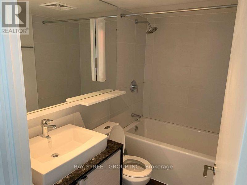 1212 - 121 Mcmahon Drive, Toronto (Bayview Village), Ontario  M2K 0C2 - Photo 10 - C12052512