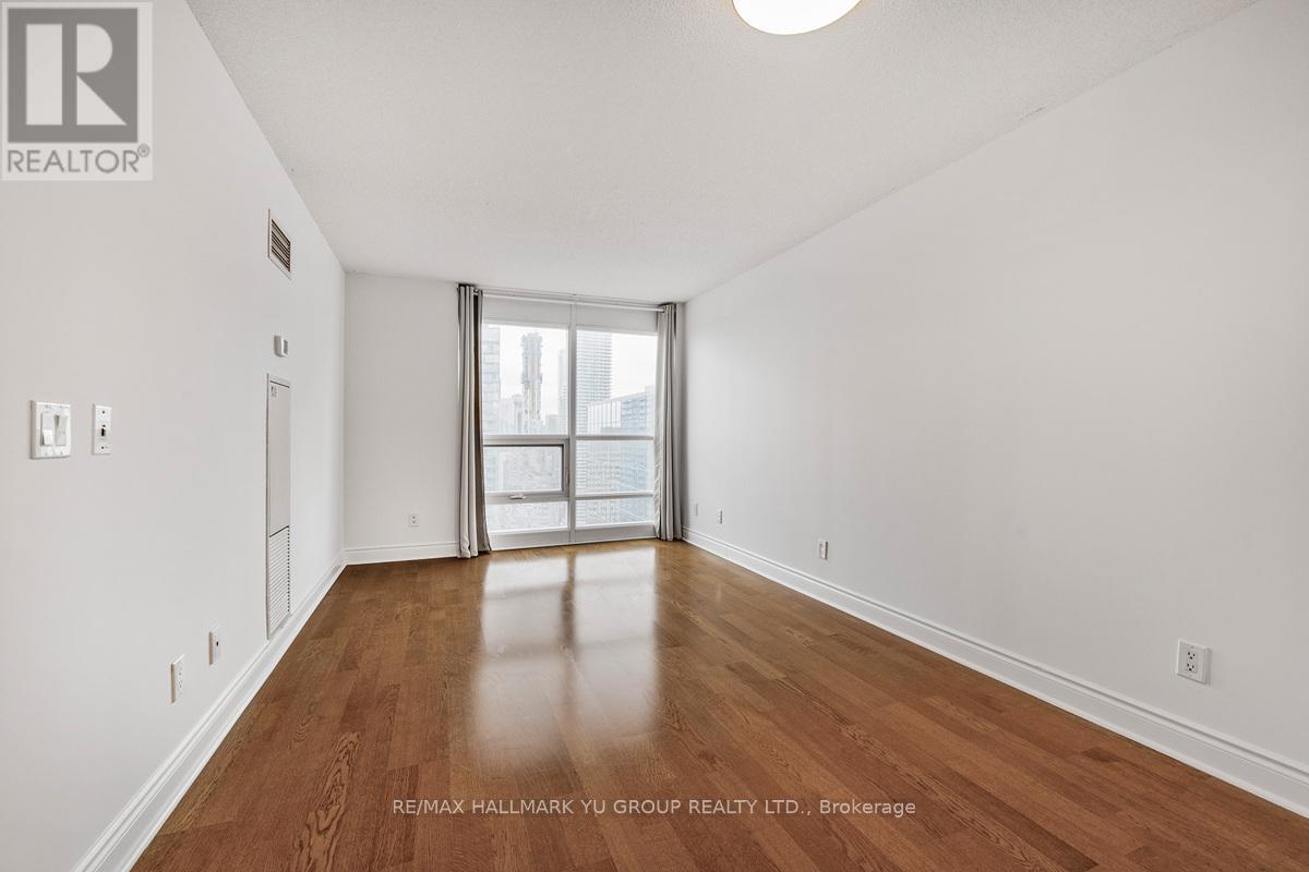 4101 - 763 Bay Street, Toronto, Ontario  M5G 2R3 - Photo 10 - C12052539