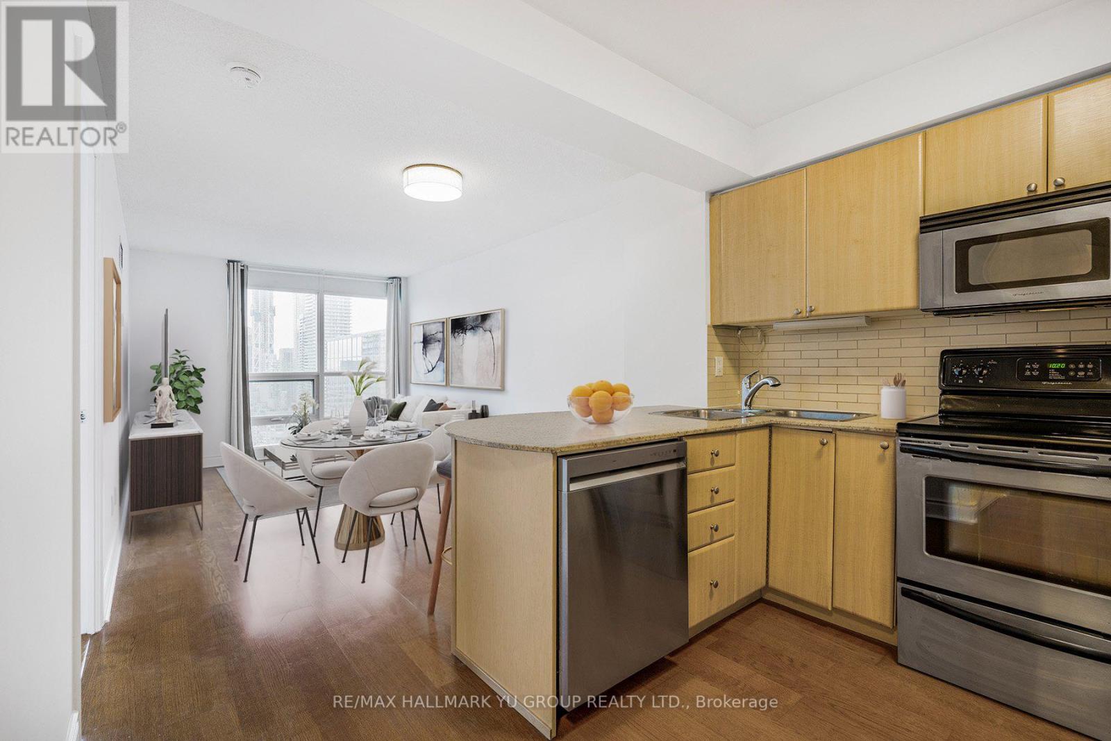4101 - 763 Bay Street, Toronto, Ontario  M5G 2R3 - Photo 6 - C12052539