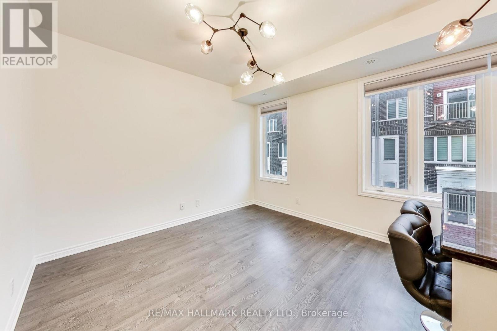 Property at 22 - 85 EASTWOOD PARK GARDENS image 3