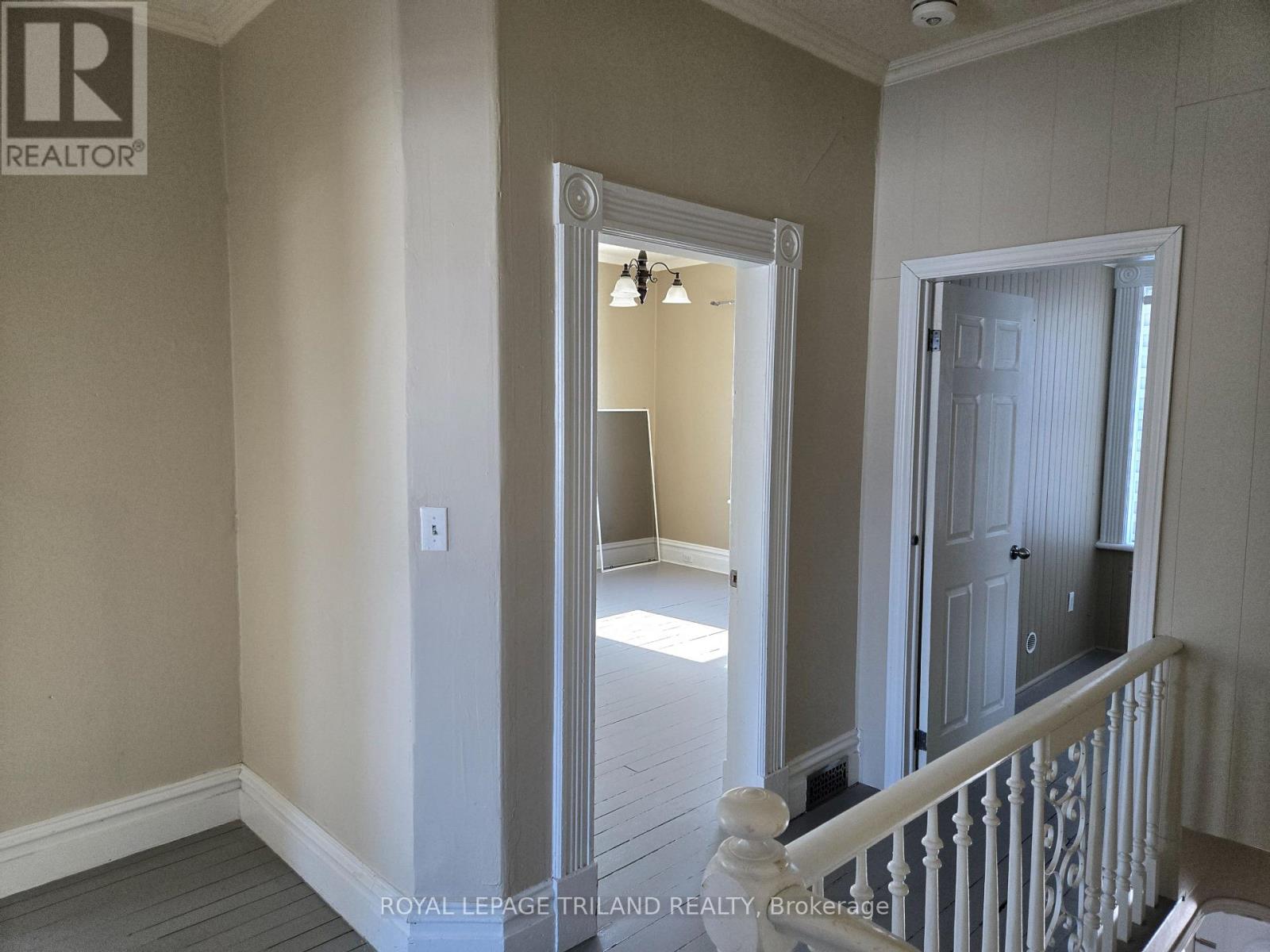 55 Main Street S, Lambton Shores, Ontario  N0N 1J0 - Photo 10 - X12052617