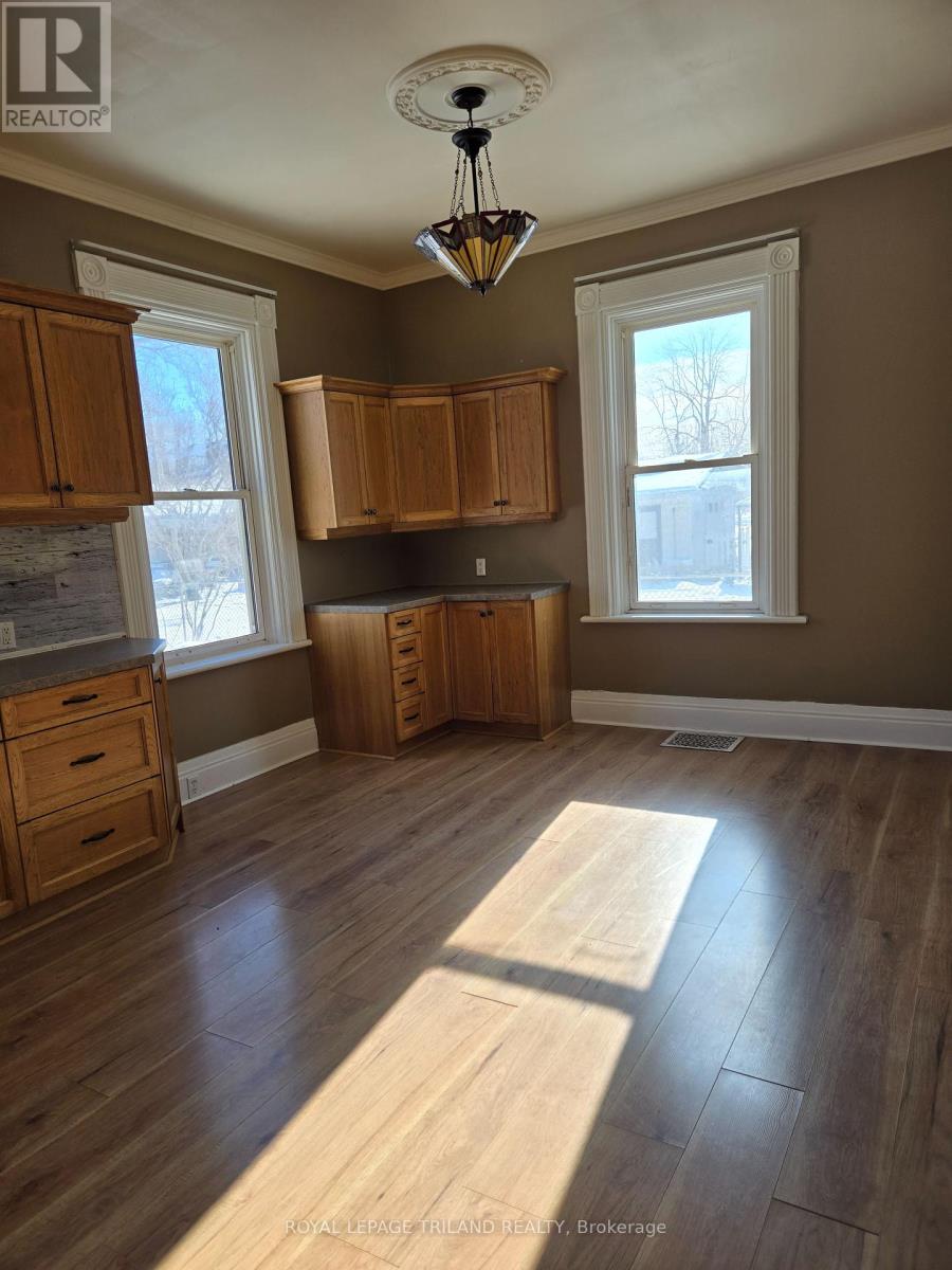 55 Main Street S, Lambton Shores, Ontario  N0N 1J0 - Photo 7 - X12052617