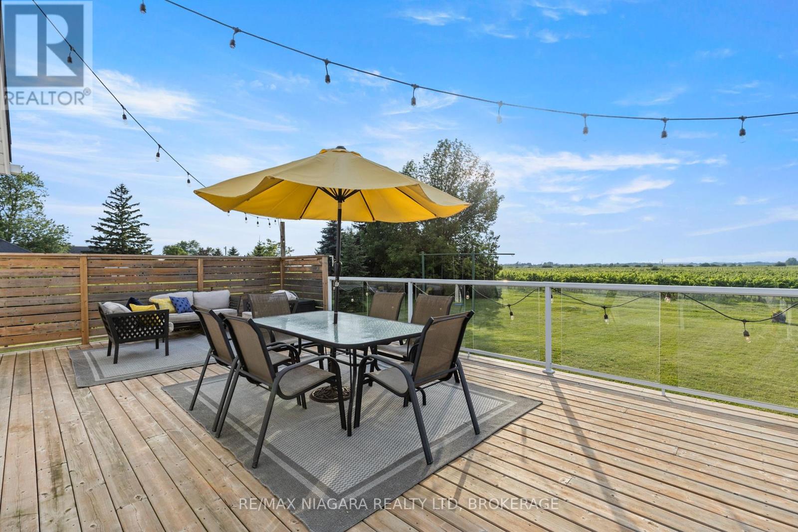780 Niagara Stone Road, Niagara-On-The-Lake, Ontario  L0S 1J0 - Photo 37 - X12052598