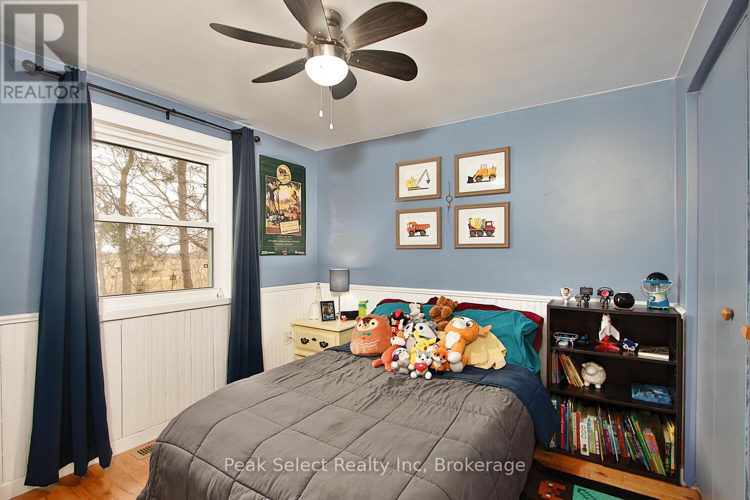 4903 Whalen Line, Lucan Biddulph, Ontario  N0M 1V0 - Photo 36 - X12052612